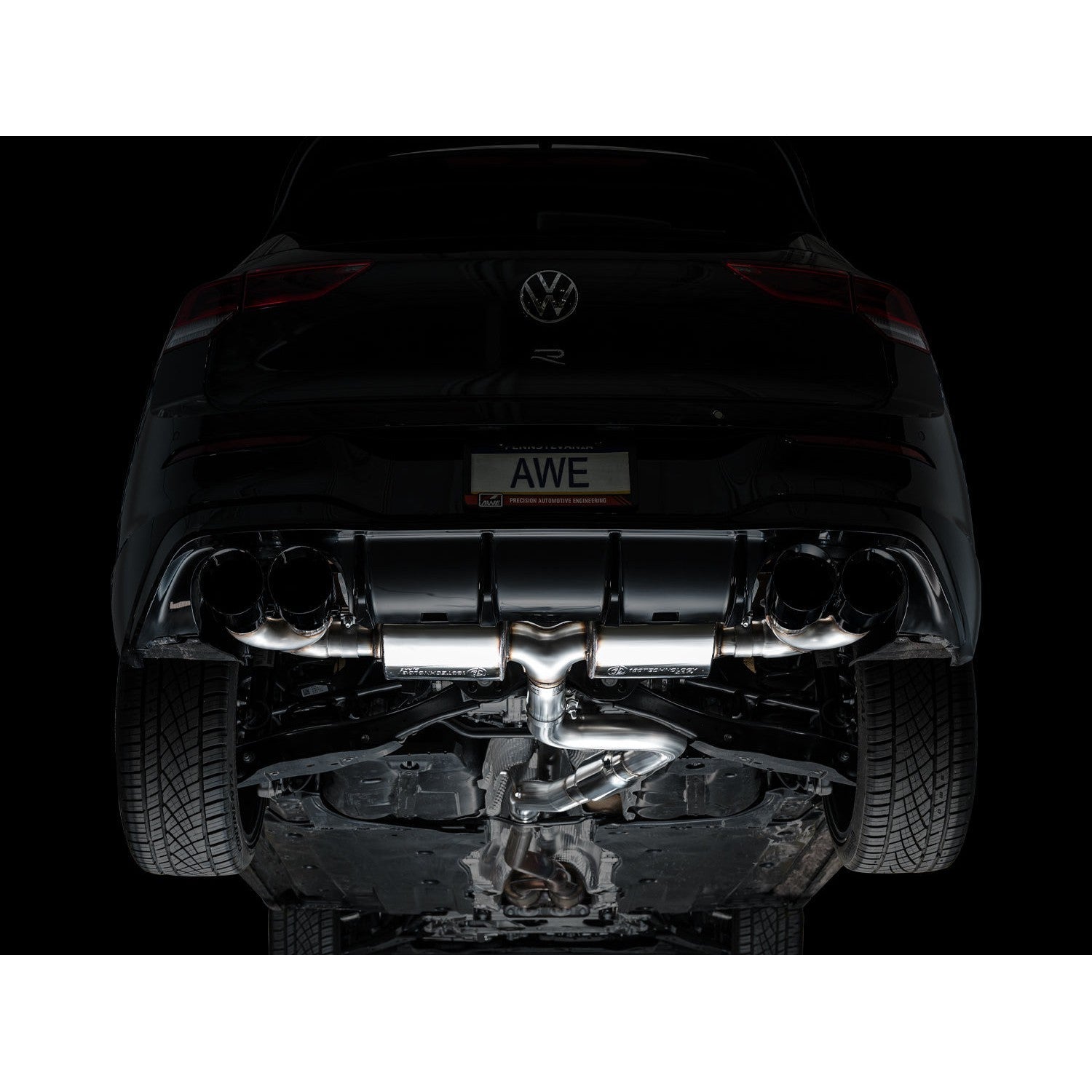 AWE Tuning Touring Edition Quad Exhaust for 2022+ Volkswagen MK8 Golf R - Diamond Black Tips
