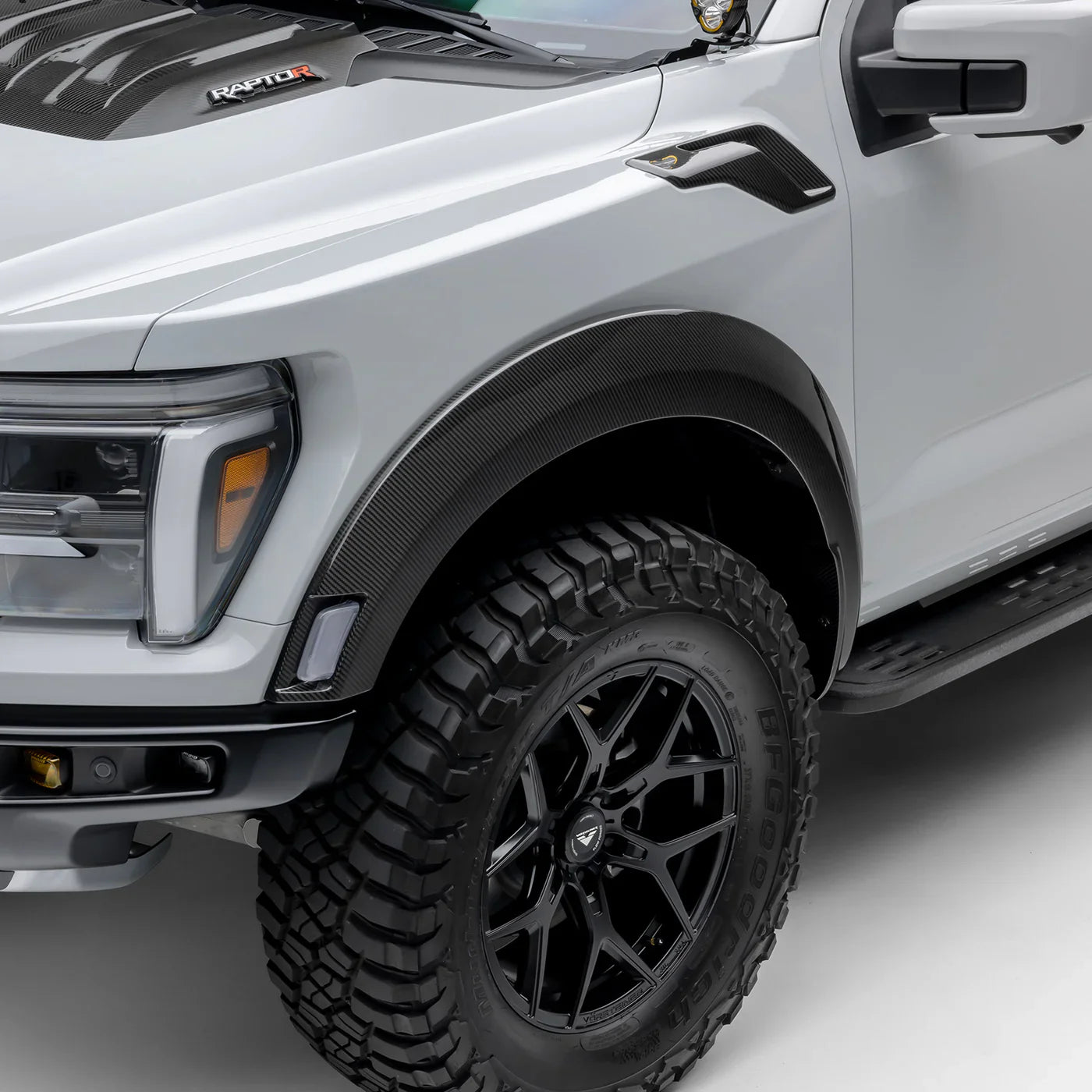 Vorsteiner Carbon Fiber Fender Flares - 2023+ Ford F-150 Raptor R