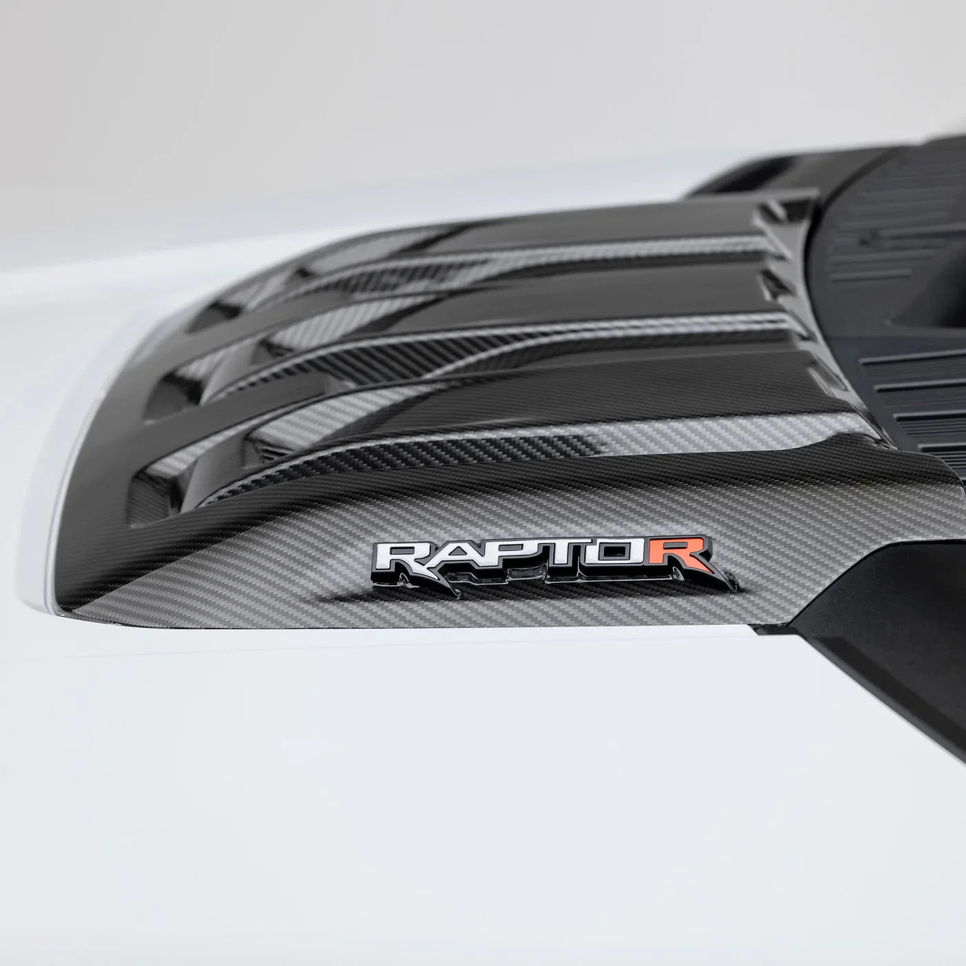 Vorsteiner Carbon Fiber Hood Trim Scoop - 2023+ Ford F-150 Raptor R