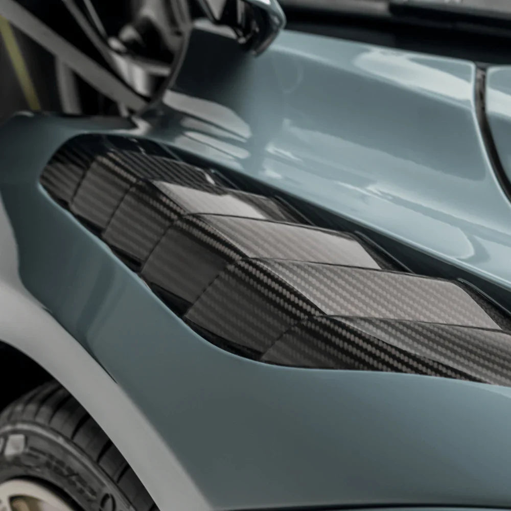 Vorsteiner Silverstone Edition Carbon Fiber Front Fenders w/ Integrated Vents - 2017-2023 McLaren 720S (Coupe Only)