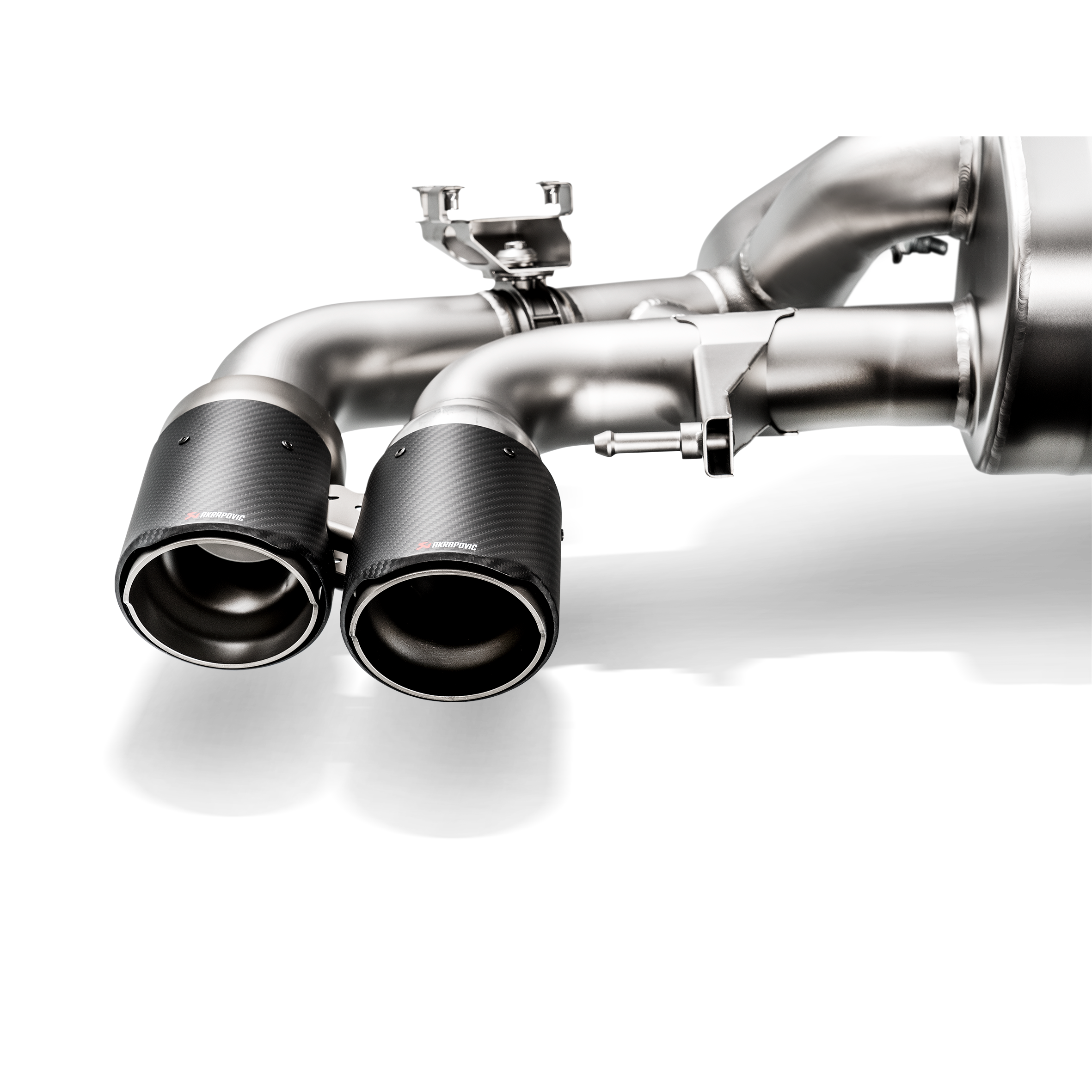 Akrapovič Evolution Tail Pipe Set (Carbon) - 2018-2023 BMW M5 (F90)