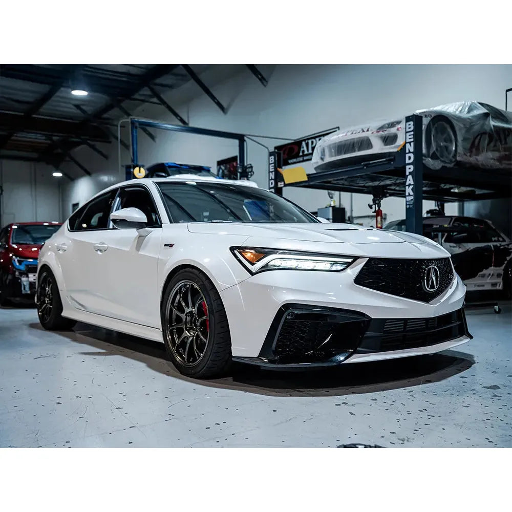 RAYS Volk Racing ZE40 - 18" - T1 Motorsports