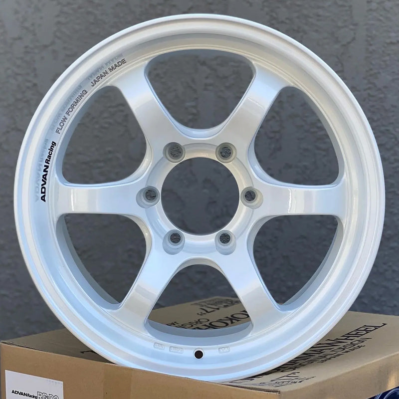 Yokohama Wheel ADVAN Racing RG-D2 for Truck - 17"