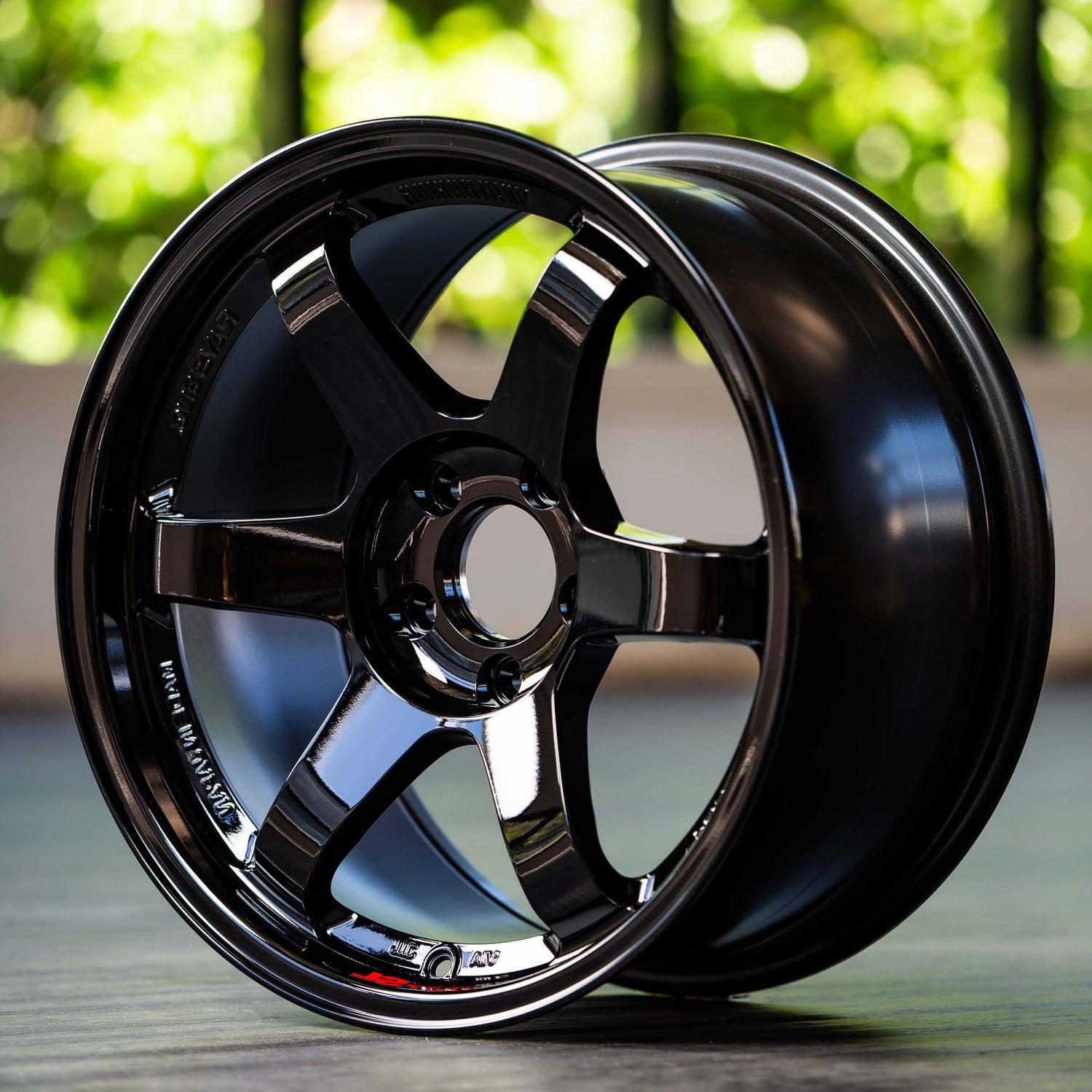 Making the Right Choice Between Cast and Forged Wheels