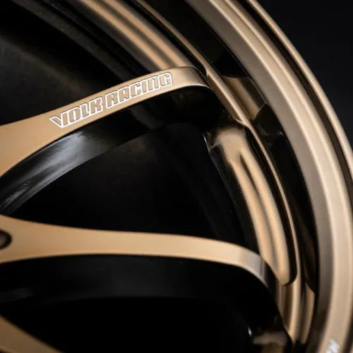 RAYS Volk Racing CE28N-plus - 18"