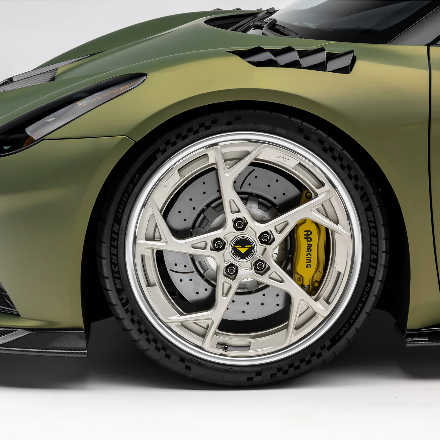 Vorsteiner Carbon Fiber Vented Fenders  - 2024+ Lotus Emira