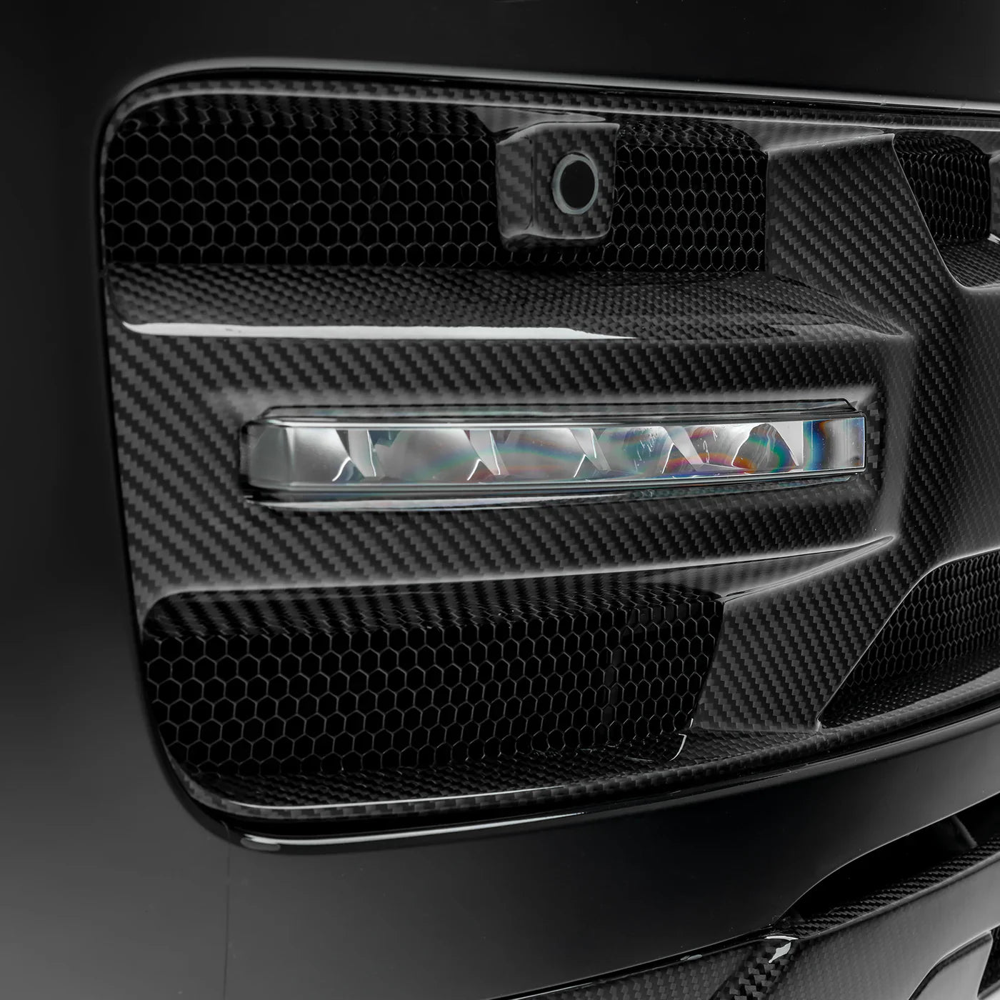 Vorsteiner Carbon Fiber Front Middle Grille  - 2024+ Land Rover Range Rover L460